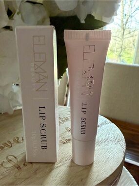 Eleman Beauty Lip Scrub Exfoliating Lip Treatment 10g NEW IN BOX Vegan